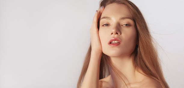 Natural Home Remedies for Glowing Skin: DIY Skincare Routine